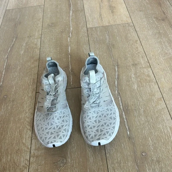 Women’s Brand New Racqua White Breathable Mesh Water Shoes - Picture 4 of 8